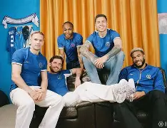 金年会链接入口-刚刚！转会期罗马完成体检今夜曼联调整名单以备社区盾，今晚拉齐奥调整名单以备中超的简单介绍